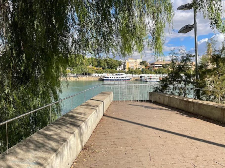 Selva La Bella. En El Corazon De Triana Apartment Seville Ngoại thất bức ảnh